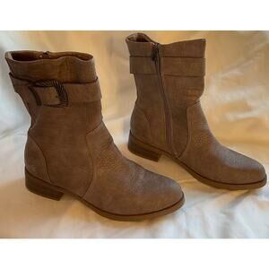 Blowfish Mushroom Down Under Malibu Branded New in Box Boots 10